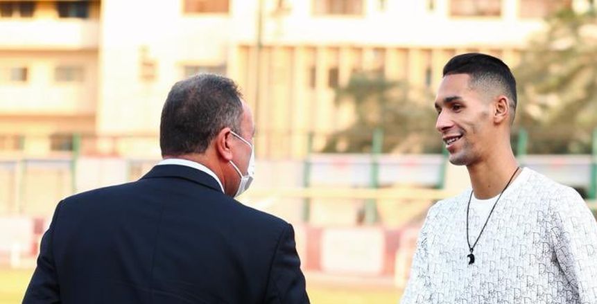 بدر بانون يشارك بمران الأهلي ويعلن جاهزيته لمباراة الدحيل بالمونديال