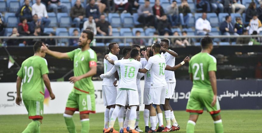بالفيديو.. منافس مصر| السعودية تفوز على بدلاء الجزائر بهدفين