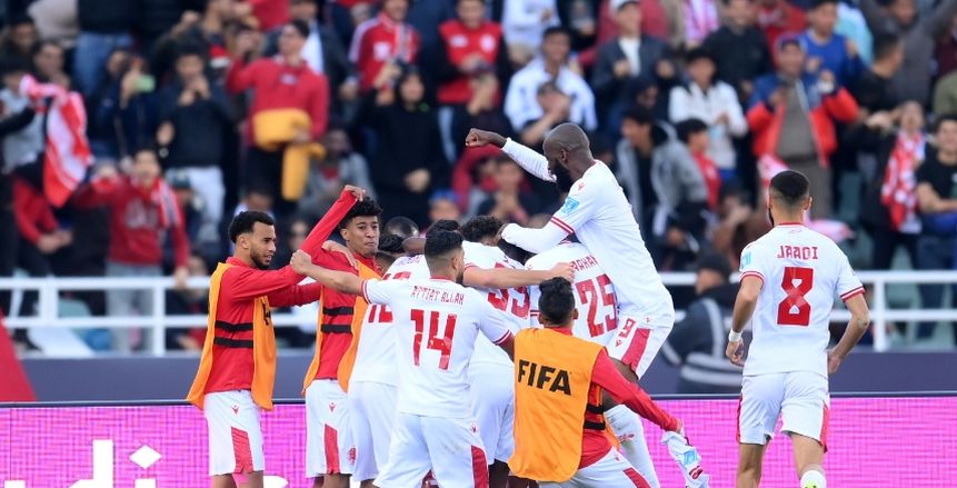 الوداد المغربي يفاوض مدربا أجنبيا بعد الاستقرار على رحيل مهدي النفطي