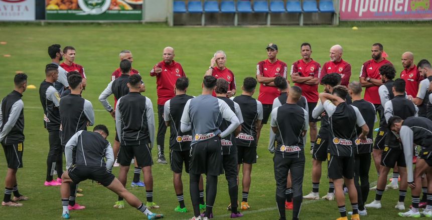 الأهلي يترقب وكاف ينتظر نتائج التحقيق في أزمة بترو أتلتيكو