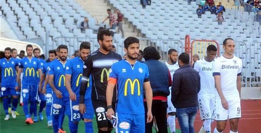 محمد حمدى زكى يقود هجوم «سموحة» امام النصر