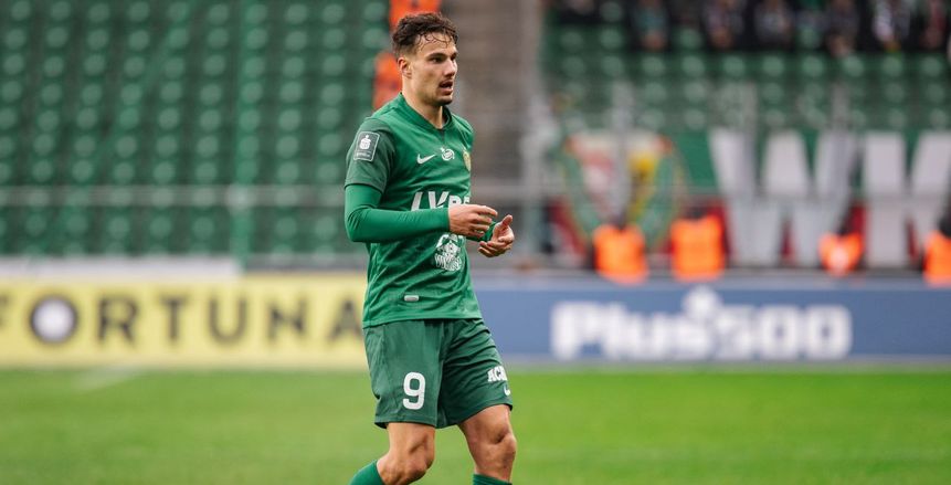 الأهلي مهدد بفقدان هدفه الأول بالميركاتو الصيفي