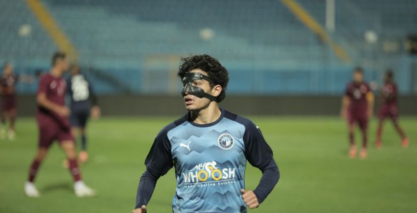 إسلام عيسي لاعب بيراميدز يخضع لعملية جراحية ناجحة
