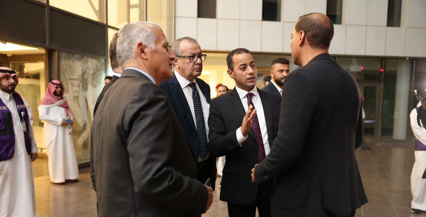 كأس العالم للأندية| وفد من القنصلية المصرية يستقبل بعثة الأهلي بالسعودية