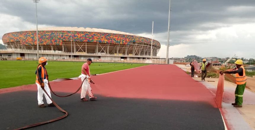 تتوالى الأزمات.. إضراب عمال ملعب افتتاح بطولة كأس أمم أفريقيا بالكاميرون