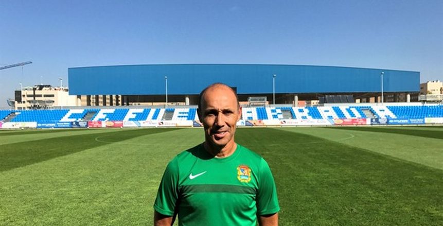 بالصور| كالديرون: في الطريق للقاهرة.. وأهلا بالتحدي الجديد