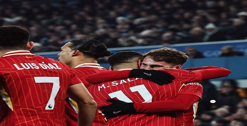 محمد صلاح يصنع هدفا في تعادل ليفربول وإيفرتون بالشوط الأول بالدوري الإنجليزي