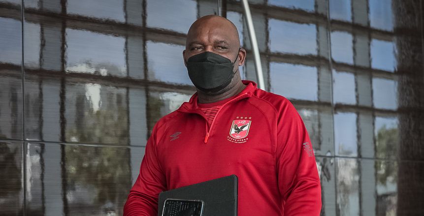 موسيماني يعلن تشكيل الأهلي أمام بيراميدز.. عمرو السولية احتياطيا