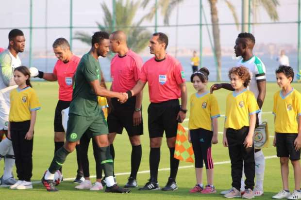 بالصور| السنغال يفوز على نيجيريا بهدف نظيف وديًا ضمن استعدادات أمم إفريقيا