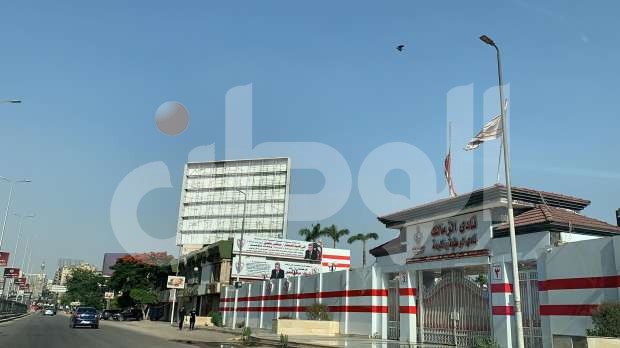 عاجل.. الزمالك يزيل لافتة "نادي القرن" (صور)