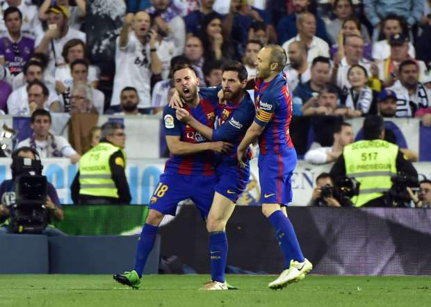 كلاسيكو الأرض| ميسي يخطف ريال مدريد في الوقت القاتل ويشعل صراع الليجا