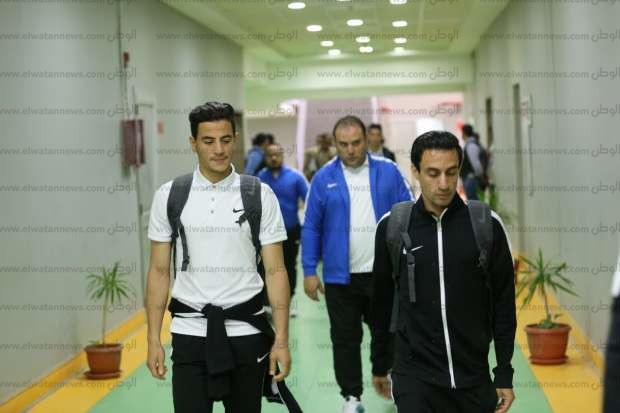 بالصور| وصول الزمالك إلى برج العرب