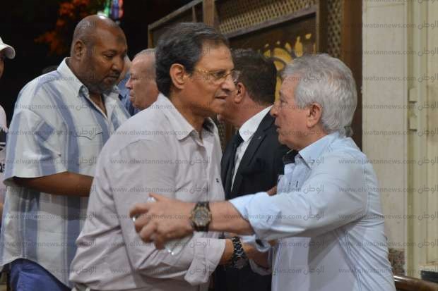 «الخطيب وشحاتة» على رأس الحاضرين لعزاء عبد الرحيم محمد