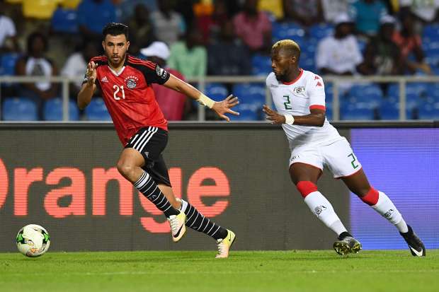 مصر وبوركينا| التعادل السلبي ينهي الشوط الأول