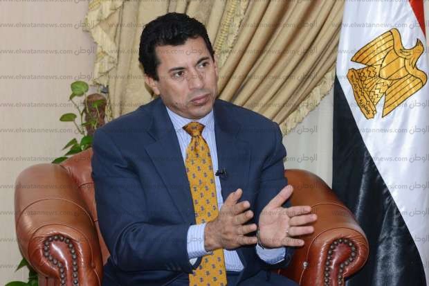 الحوار الكامل| أشرف صبحى: تدخلت فى أزمة محمد صلاح بدافع الحفاظ عليه.. وطلبت من وكيل أعماله تبادل الخطابات مع اتحاد الكرة بهدوء