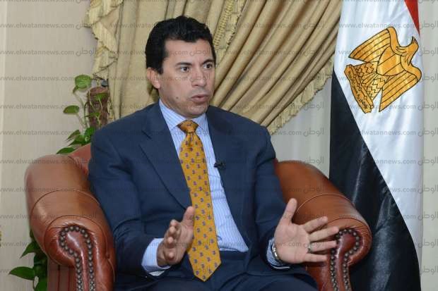 الحوار الكامل| أشرف صبحى: تدخلت فى أزمة محمد صلاح بدافع الحفاظ عليه.. وطلبت من وكيل أعماله تبادل الخطابات مع اتحاد الكرة بهدوء