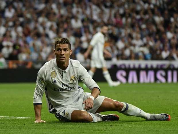 كلاسيكو الأرض| صور ميسي وفرحة برشلونة وحسرة ريال مدريد