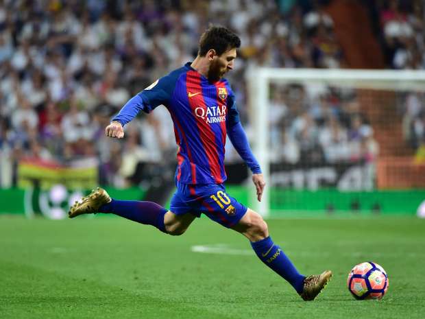 كلاسيكو الأرض| ميسي يخطف ريال مدريد في الوقت القاتل ويشعل صراع الليجا