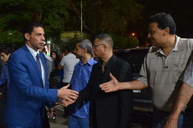 «الخطيب وشحاتة» على رأس الحاضرين لعزاء عبد الرحيم محمد