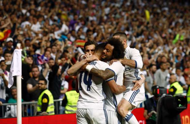 كلاسيكو الأرض| ميسي يخطف ريال مدريد في الوقت القاتل ويشعل صراع الليجا