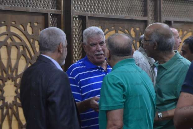 «الخطيب وشحاتة» على رأس الحاضرين لعزاء عبد الرحيم محمد