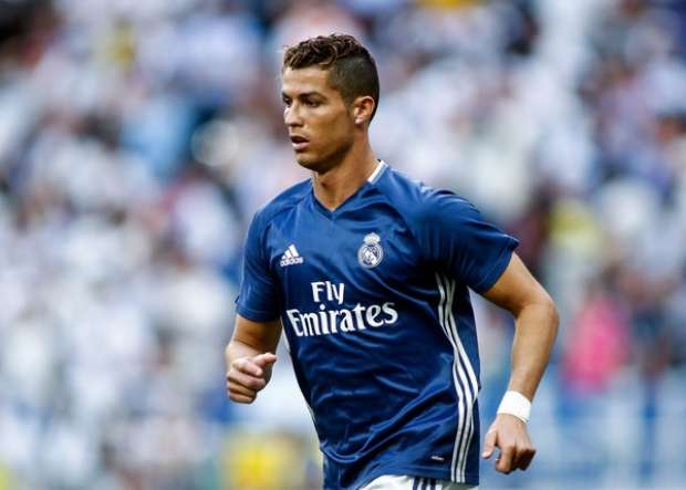 كلاسيكو الأرض| صور ميسي وفرحة برشلونة وحسرة ريال مدريد