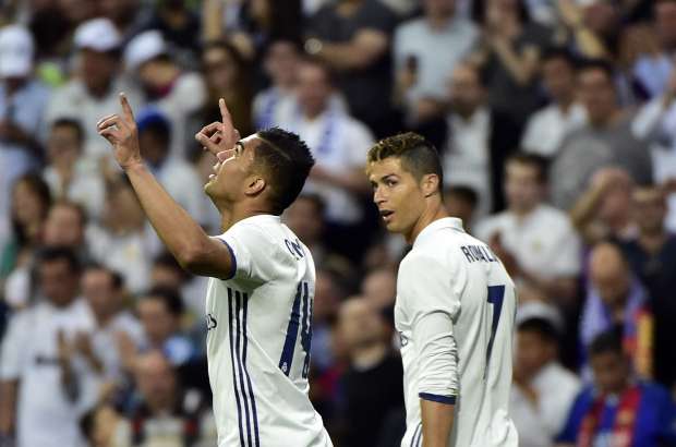 كلاسيكو الأرض| ميسي يخطف ريال مدريد في الوقت القاتل ويشعل صراع الليجا