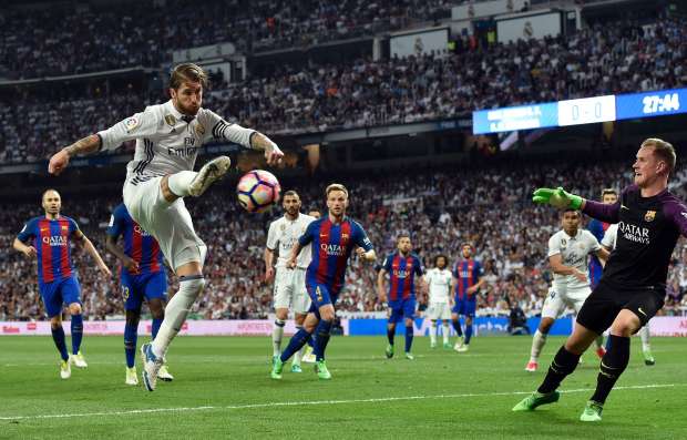 كلاسيكو الأرض| ميسي يخطف ريال مدريد في الوقت القاتل ويشعل صراع الليجا
