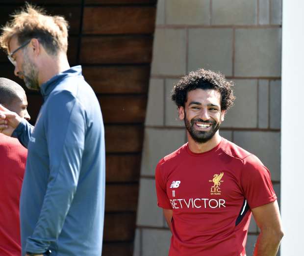 بالصور| المران الأول لمحمد صلاح في ملعب "أنفيلد"