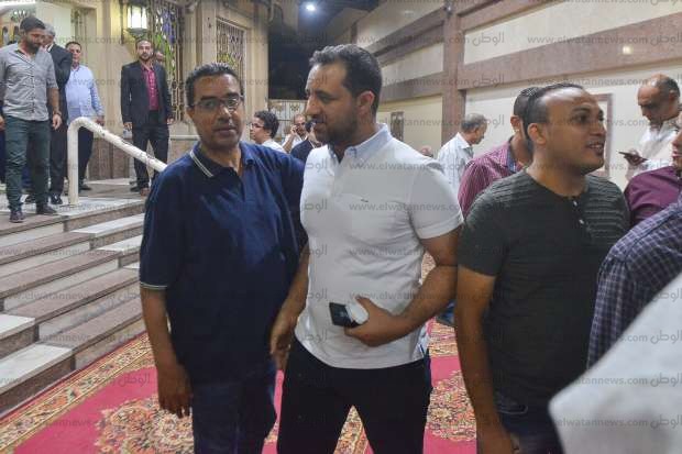 «الخطيب وشحاتة» على رأس الحاضرين لعزاء عبد الرحيم محمد